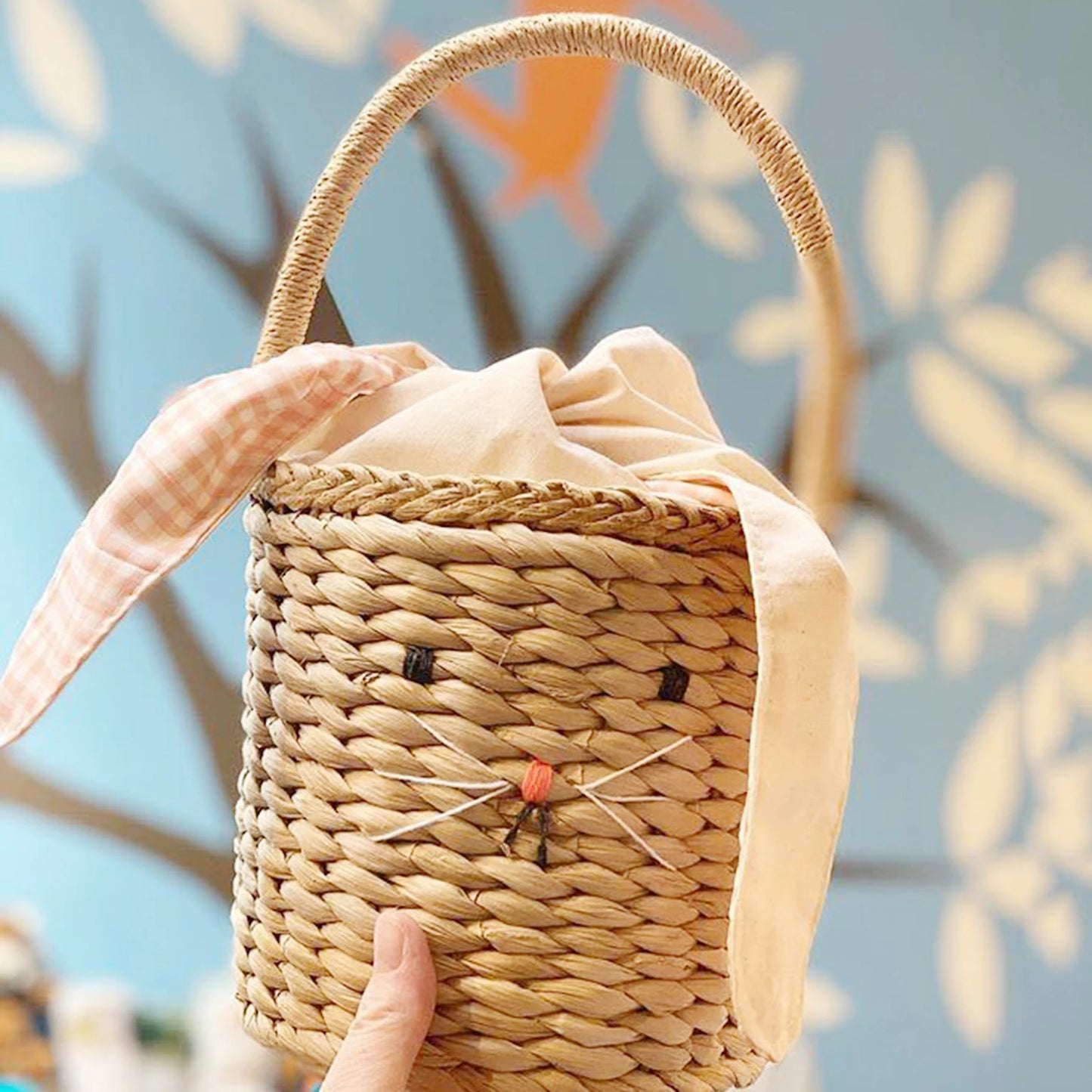 Sac tressé lapin avec oreilles en tissu vichy